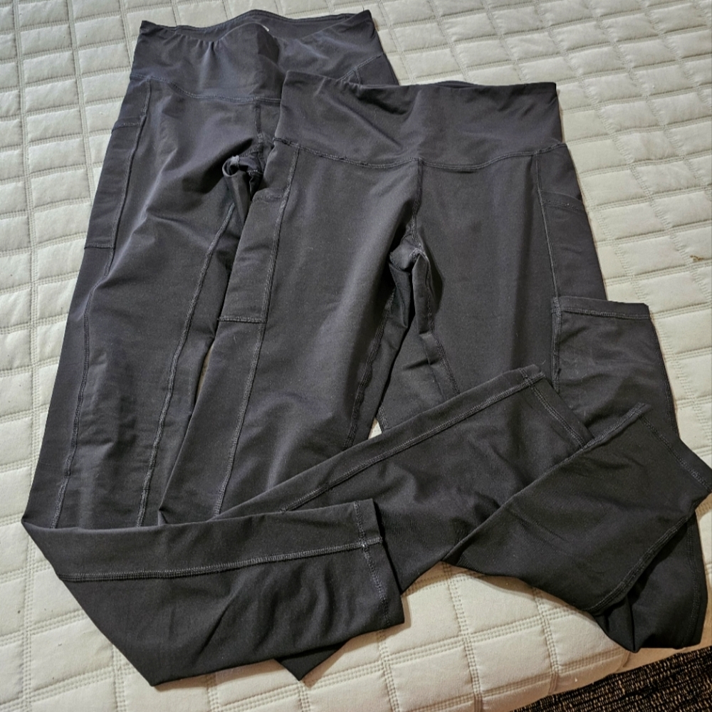 2 Pair Champion Black Smooth Pocket Leggings